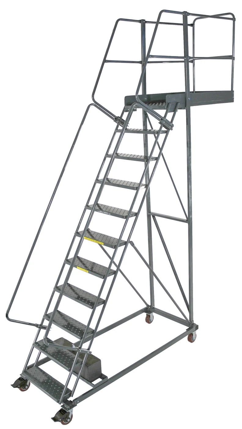 Ballymore 11-Step Cantilever Ladder, 32" base, 14" overhang