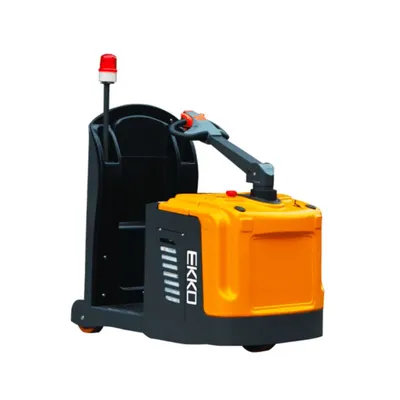 EKKO EG30 Electric Tow Tractor