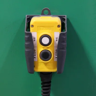 Valley Craft Green Box Dumper, 230V 6,000 lb. 60 Dump Height, 36 x 36 Chute Remote Close Up View