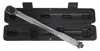 Vestil TW-38-10PK drum wrench shown from an alternate angle