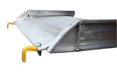 Vestil Aluminum Wheel Walk Ramp Steel Hook Style 146-15/16 In. x 28 In. 1900 Lb. Capacity Silver