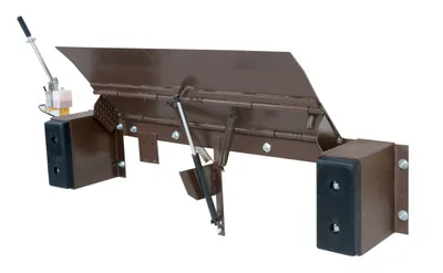 Vestil Steel Hand Pump Edge-O-Dock Leveler 72 In. Ramp Width x 29-13/16 In. Ramp Length 30,000 Lb. Capacity Brown