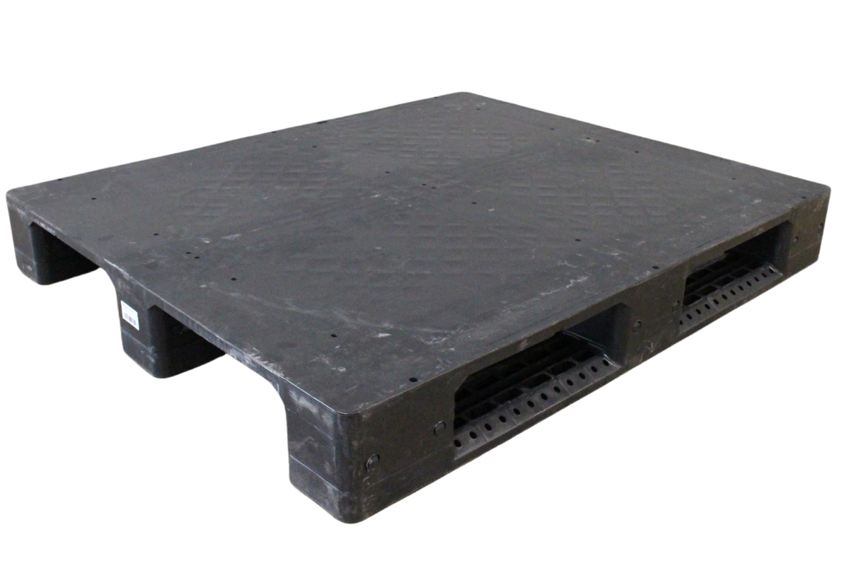 Used Stackable 48x40x6